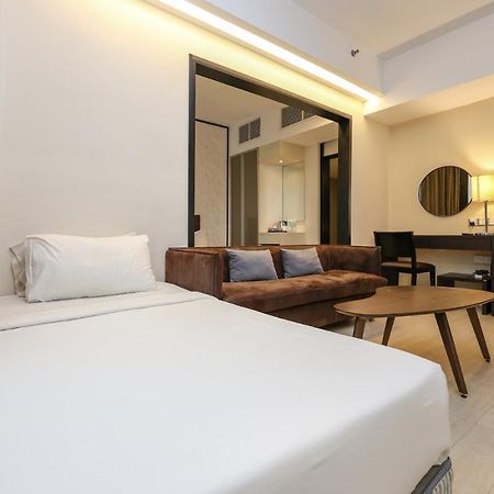 Greystone Centrestage Pj Hotel Петалинг Джая Екстериор снимка