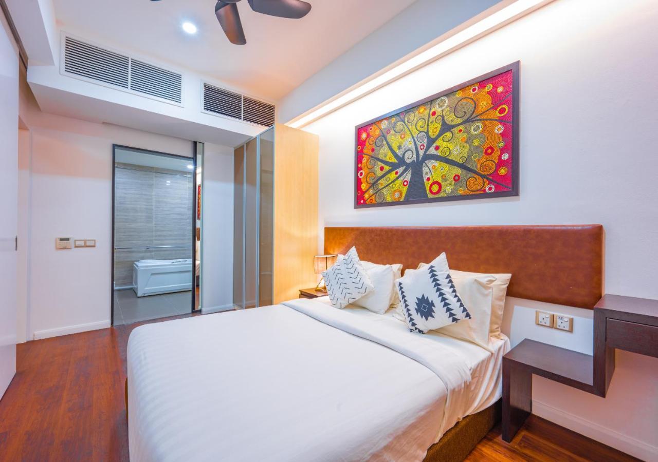 Greystone Centrestage Pj Hotel Петалинг Джая Екстериор снимка
