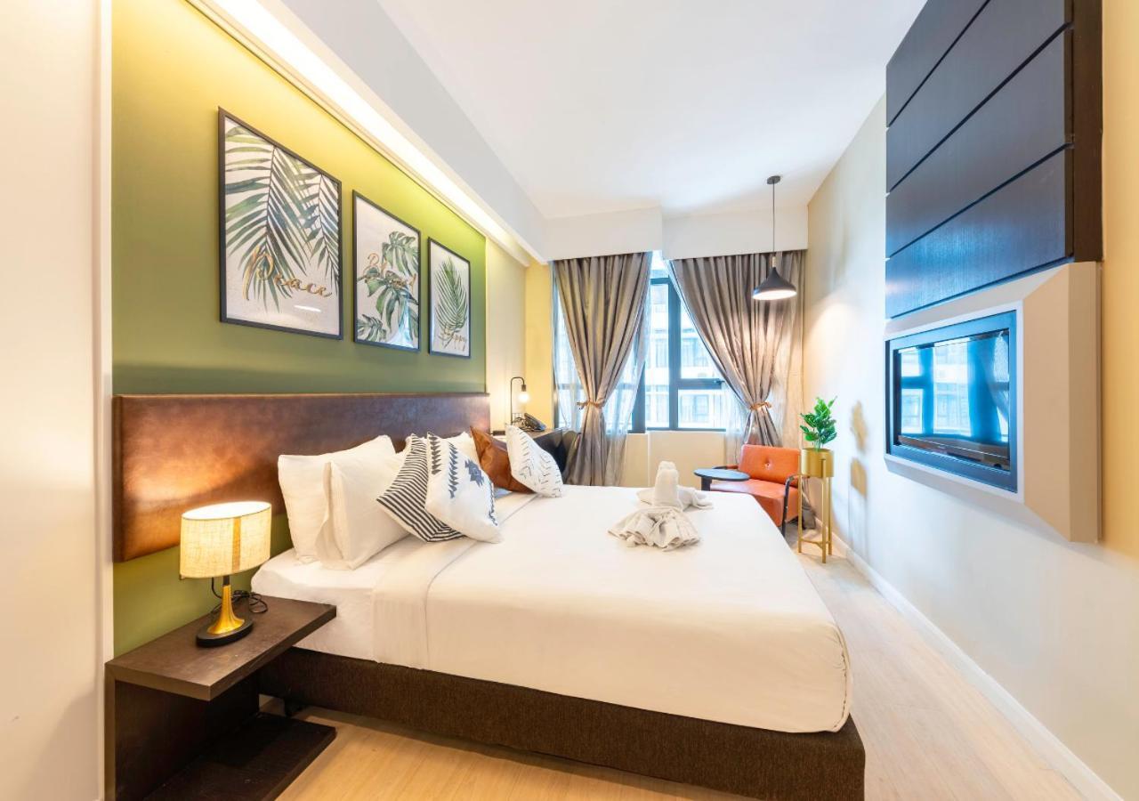 Greystone Centrestage Pj Hotel Петалинг Джая Екстериор снимка