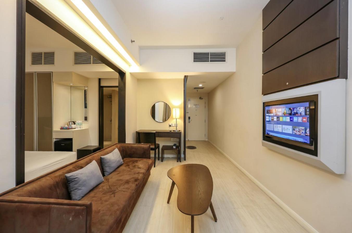 Greystone Centrestage Pj Hotel Петалинг Джая Екстериор снимка